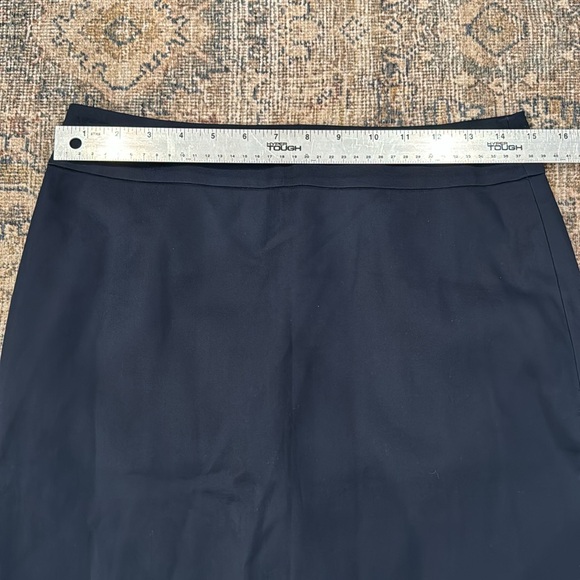 J. Crew Navy Pencil Skirt • size 4 - Picture 2 of 6